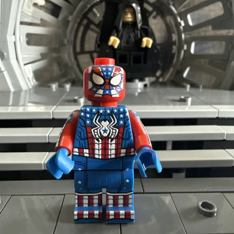 B3 Spider-Man 250 Minifigure 