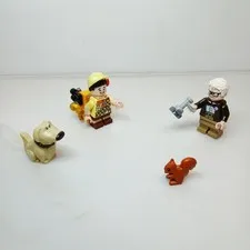 LEGO Disney Up Russell Carl and Doug Minifigures 43217