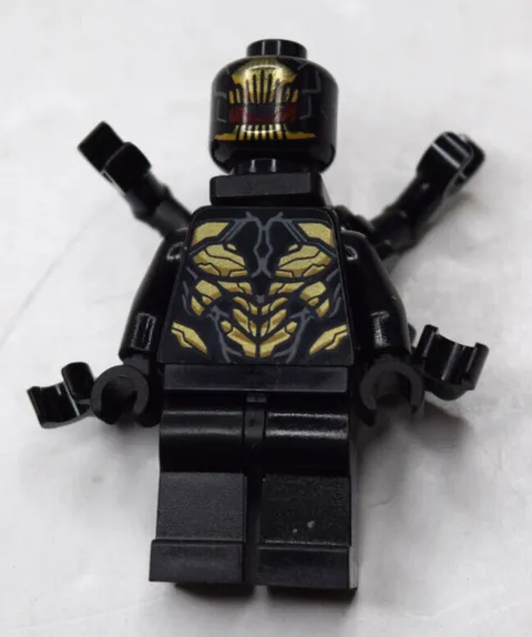 LEGO Outrider - Extended Arms Minifigure Marvel Super Heroes 76123