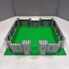 Lego Castle Light Bluish Gray : Includes Walls 60808 + 30246 + 87421 + MORE !