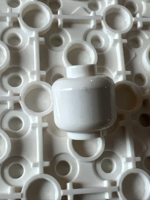 LEGO 3626 White Minifigure, Head (Plain)