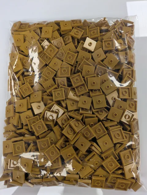 Lego Lot  x750 New Pearl Gold Plate Stud in Center Jumper 2 x 2  # 87580 Bulk