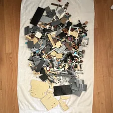 LEGO Bulk Lot Bricks for MOCS - Around 5 pounds