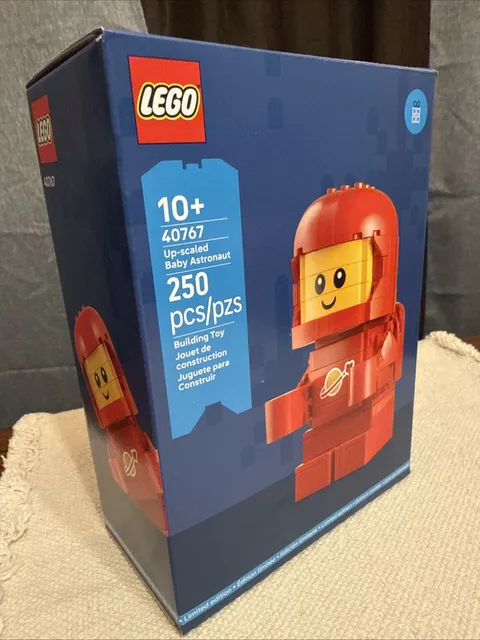 LEGO 40767 Up-Scaled Baby Astronaut Limited Edition NEW Sealed