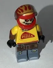 LEGO DC Super Heroes Scarecrow Pizza Delivery Outfit Minifigure sh0332 Set 70910