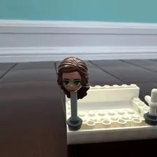 Lego Friends Olivia Mini doll Head + Brunette Hair Piece READ DESCRIPTION