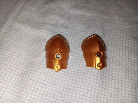 LEGO Brand KNIGHTS KINGDOM Large Figure ARMOR Parts 50602 GOLD x2