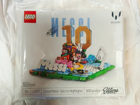 LEGO 43011 Lionel Messi Soccer Highlights Set 500pcs 10+ Limited Edition