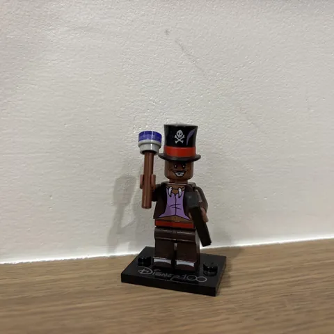 Lego Disney 100 Minifigure. Doctor Facillier. With Accessories