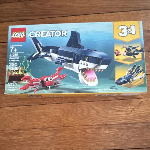 LEGO Creator 3-in-1 Deep Sea Creatures 31088 Set 230 pcs Ages 7+