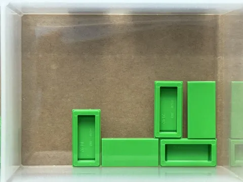 LEGO Parts - Bright Green Tile 1 x 2 - No 3069 - QTY 5