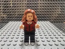 Lego Marvel Minifigure Scarlet Witch Toys. 