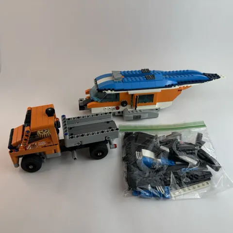 LEGO Parts & Incomplete Sets | 31096 Twin-Rotor Helicopter | 42060 Roadwork lot