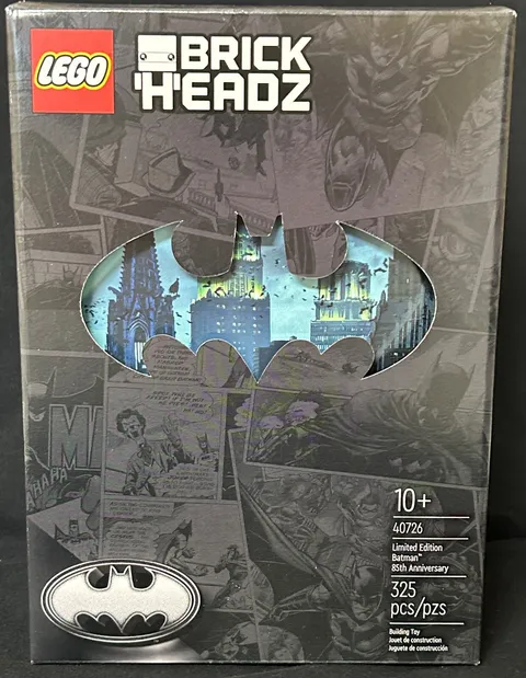 LEGO BrickHeadz 40726 Limited Edition Batman 85th Anniversary VIP Gift