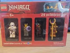 LEGO Ninjago Bricktober 2017 Pack Toys R US Limited Edition (5004938)
