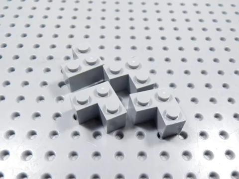 LEGO Lot of 4 Light Bluish Gray 2x2 Corner Bricks BC