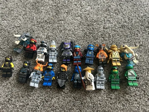 LEGO Mini-Fig LOT Ninjago TMNT 20 Piece