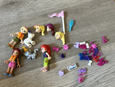 Lego Friends Lot Figures Accessories Cat Lamb Sheep