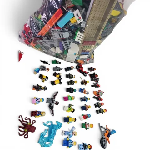 Lego Lot 9  Pounds lbs Random Mixed Pieces Bulk Clean