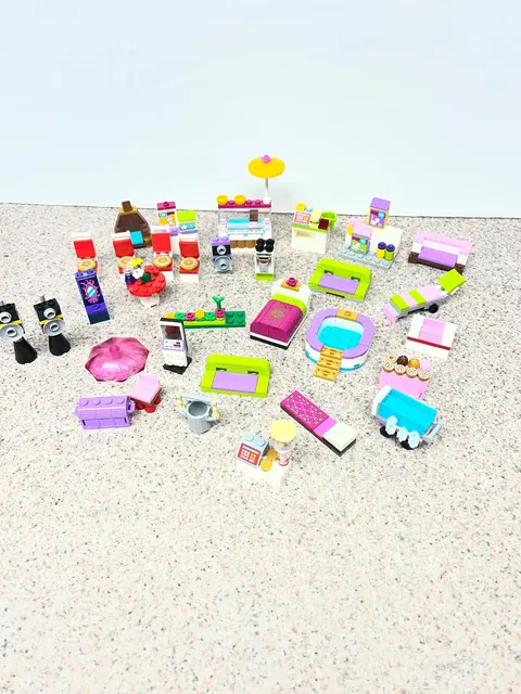 LEGO Friends Home Accessories Furniture Kitchen Speakers Chairs Pool
