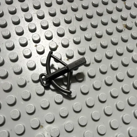 LEGO Black Minifigure Bow Weapon Accessory, Design ID 2570, 1 Piece