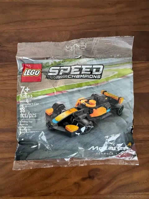 New 2024 Lego Speed Champions 30683 McLaren Formula 1 Car Polybag Set