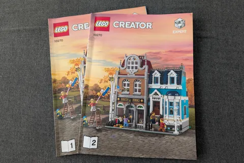 LEGO INSTRUCTIONS ONLY Creator Expert BOOKSHOP 10270 Manuals Only NO PARTS NEW