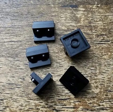 LEGO Black Bracket 2 x 2 - 1 x 2 Centered. QTY 5. Part No. 41682