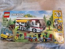 LEGO CREATOR 3-IN-1 SET #31052 VACATION GETAWAYS- BEAR, BOATING, CAMPING! SEALED