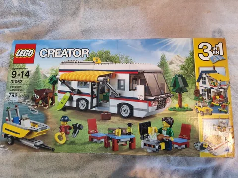 LEGO CREATOR 3-IN-1 SET #31052 VACATION GETAWAYS- BEAR, BOATING, CAMPING! SEALED
