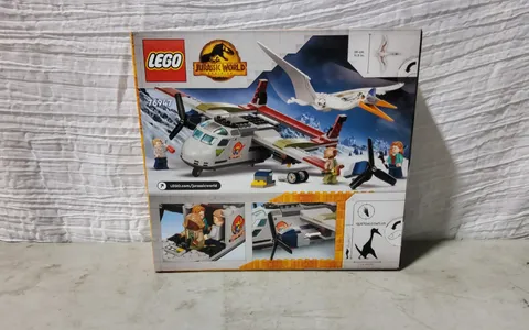 LEGO Jurassic World: Quetzalcoatlus Plane Ambush 306 Pieces 76947