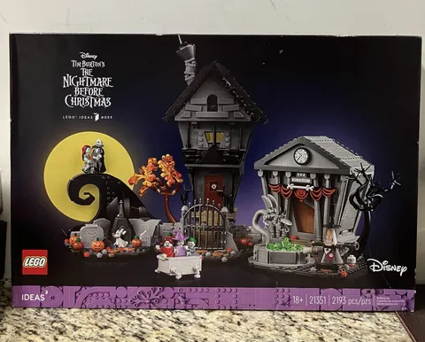 LEGO 21351 Ideas Tim Burton's The Nightmare Before Christmas New & Sealed NIB
