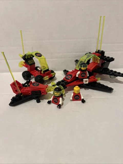 LEGO Space 6833 6877 6811 M Tron Beacon Tracer Vector Detector Pulsar Incomplete