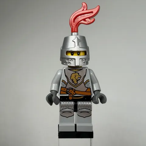 LEGO minifigure Lion Knight cas440 Castle Kingdoms 7949