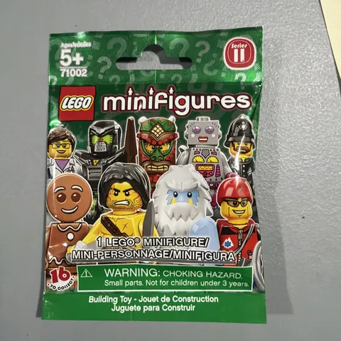 NEW SEALED LEGO Collectible Minifigures Series 11 71002 GingerBread Man
