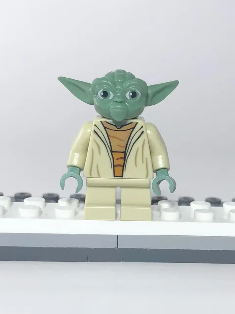 LEGO Star Wars Yoda Clone Wars White Hair Printed Back minifigure sw0446 75002