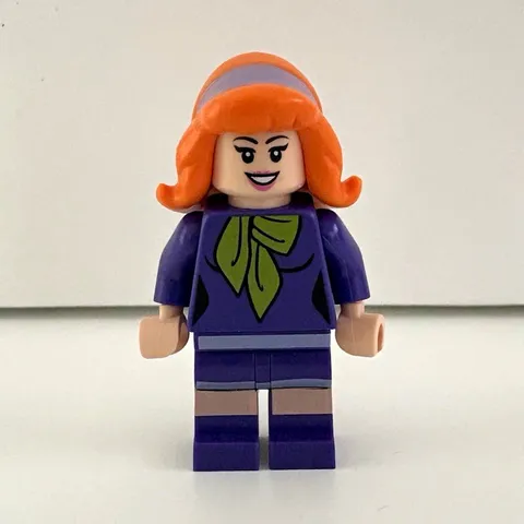 LEGO Daphne Blake Minifigure 75903 75904 scd004 Scooby-Doo