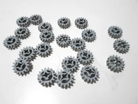 LEGO Parts - Light Bluish Gray Technic, Gear 16 Tooth - No 94925 - QTY 22