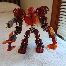 LEGO BIONICLE: Malum (8979) Used Condition.  No box or instructions