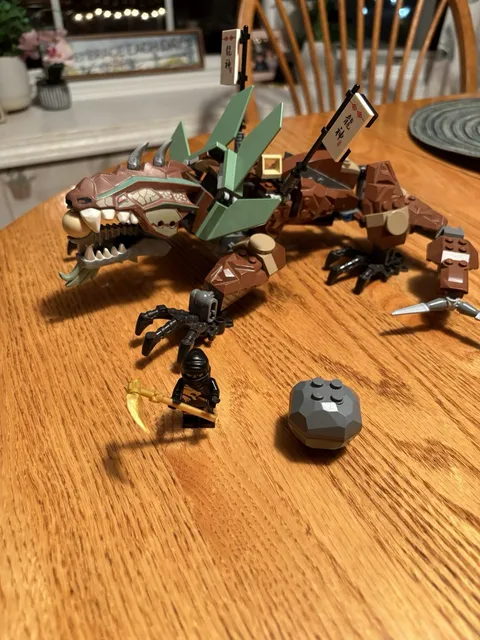 LEGO NINJAGO: Earth Dragon Defense (2509) Instructions Included