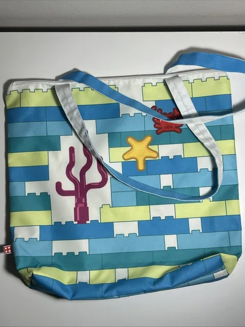 LEGO Zippered Beach or Tote Bag 15.5 x 14 x 3 VIP Exclusive Summer Beach Bag