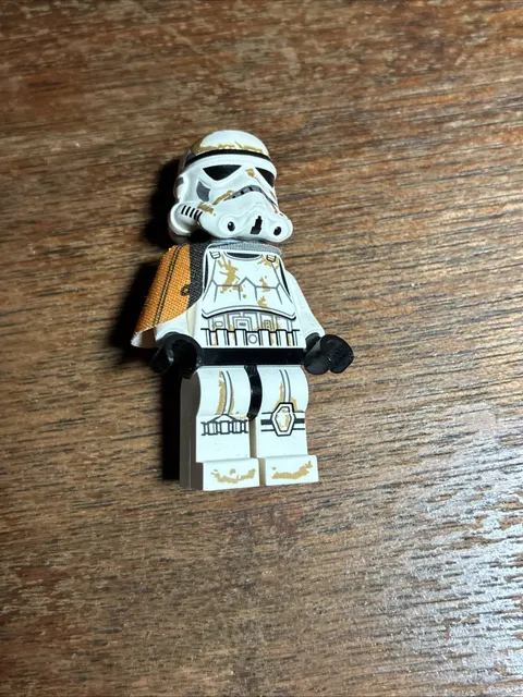 LEGO Star Wars Minifigure - Storm Sand Trooper, Orange Pauldron - SW0364