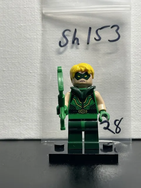 LEGO Super Heroes Justice League Green Arrow Minifigure with Bow SH153