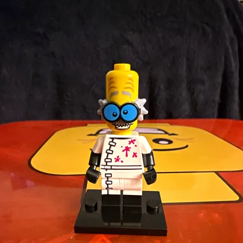 LEGO CMF Series 14 Crazy Scientist