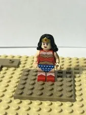 Lego Minifigure: Wonder Woman SH004 6862
