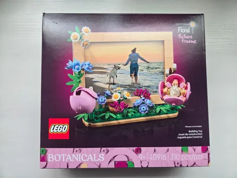 LEGO #40916: BOTANICALS Floral Picture Frame Gift with Purchase: BNIB: Retired!