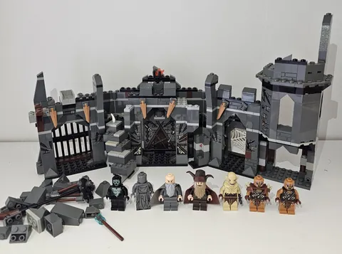 LEGO 79014 The Hobbit Dol Guldur Battle Incomplete with Minifigures 