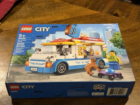 Lego City Ice Cream Truck 60253 NEW SEALED RETIRED 200 pcs w/ Dog Minifigure