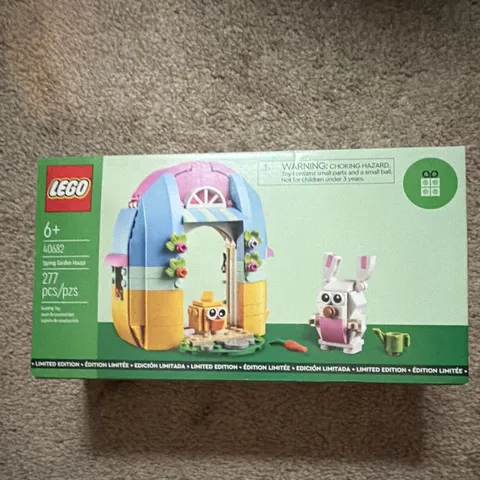 LEGO 40682 Spring Garden House Limited Edition 277-Piece Set Ages 6+