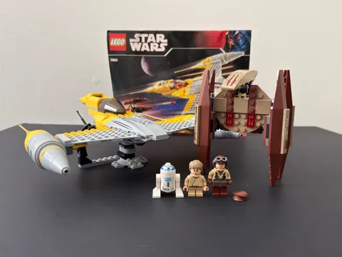 LEGO Star Wars: Naboo N-1 Starfighter w/ Vulture Droid (7660) | 99% + Manual